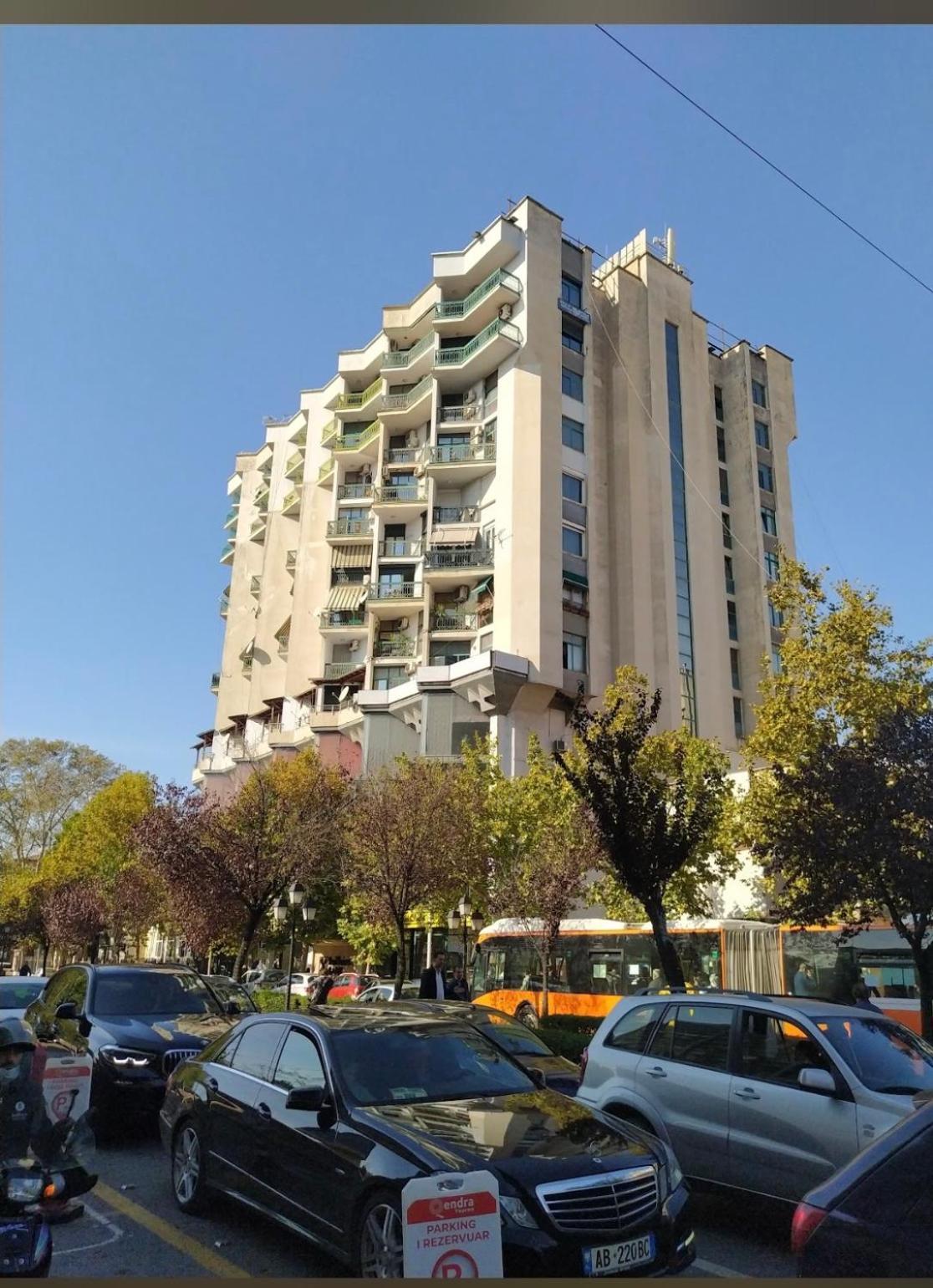 Apartament Center Тирана Экстерьер фото